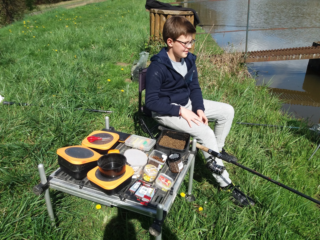 Nolann carp fishing method feeder
