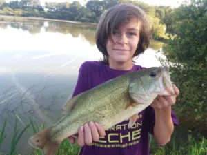 pêche-bass-stage-ado-contactez-nous